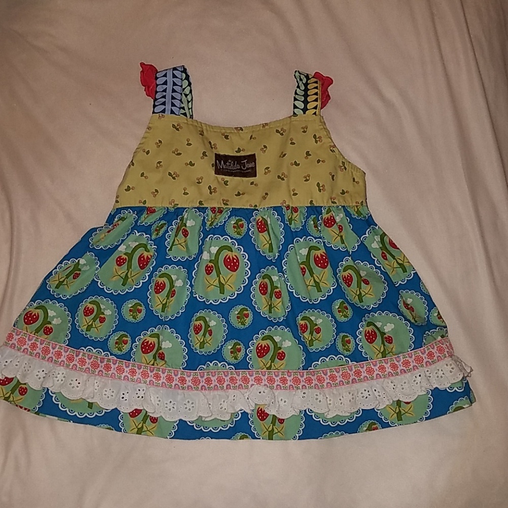 Matilda Jane strawberry tunic top girls size 6
